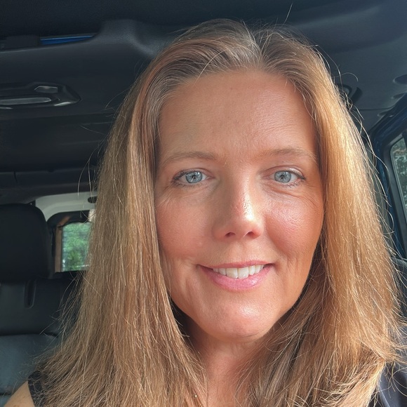 Meet your Posher, Paula - Picture 2 of 2